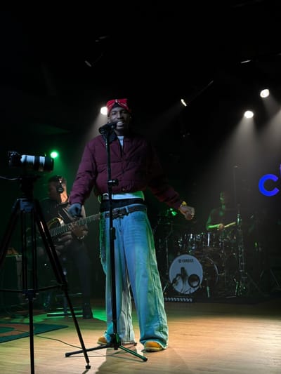 Weakness Clout Live Performance